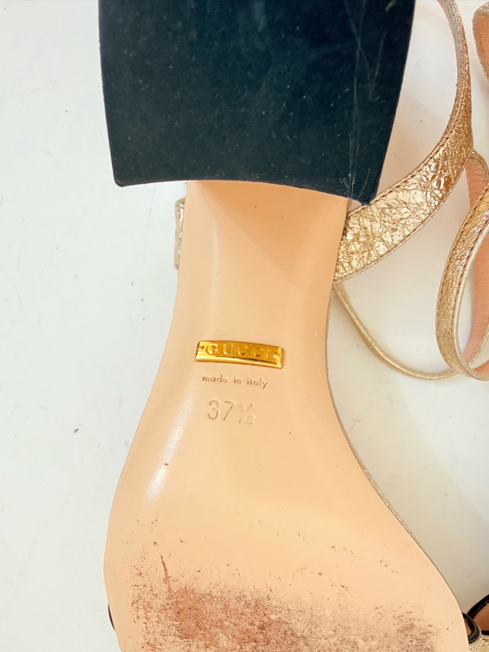 Gucci Metallic Gold Laminate leather GG Marmont Mid heel sandals EU 37.5 US 7.5 - Picture 9 of 10